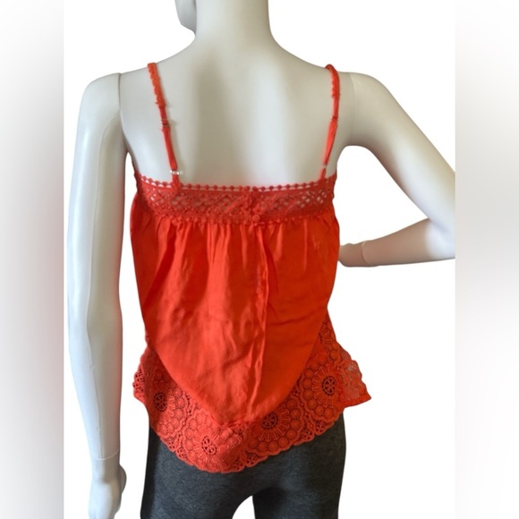 EN CREME  Women's Coral Lace Trim Top - Picture 4 of 6